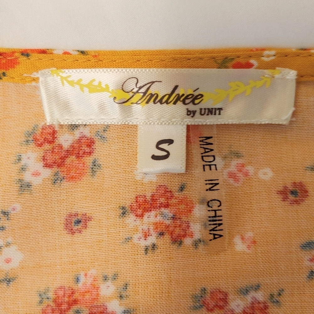 Andree by Unit Kimono top, Small - Picture 3 of 7